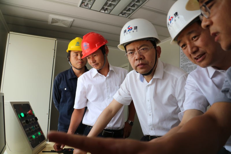 陕建集团总经理张义光在调研秦汉新城建筑产业化基地时强调：